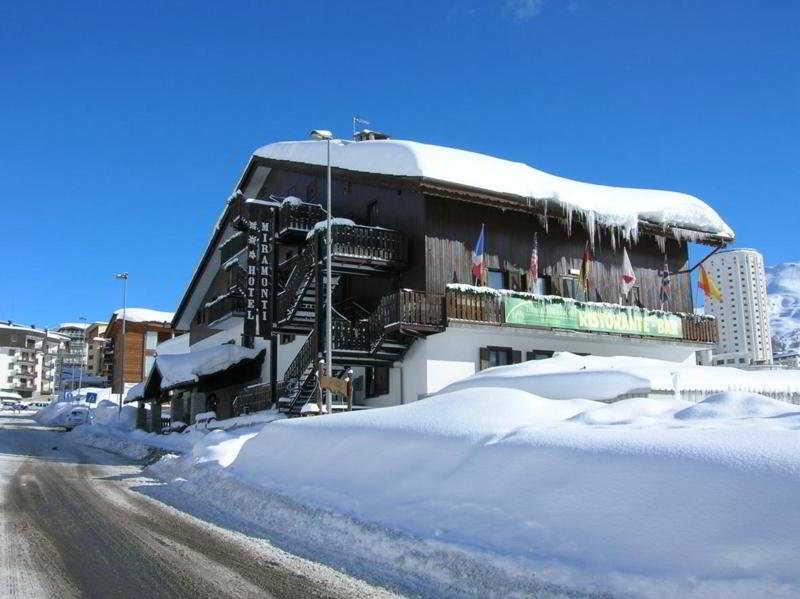 Miramonti Hotel Sestriere Exterior foto